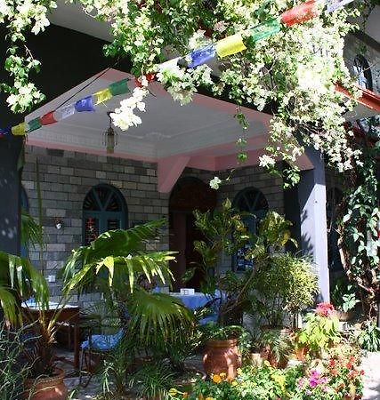 פוקהרה Sacred Valley Inn מראה חיצוני תמונה