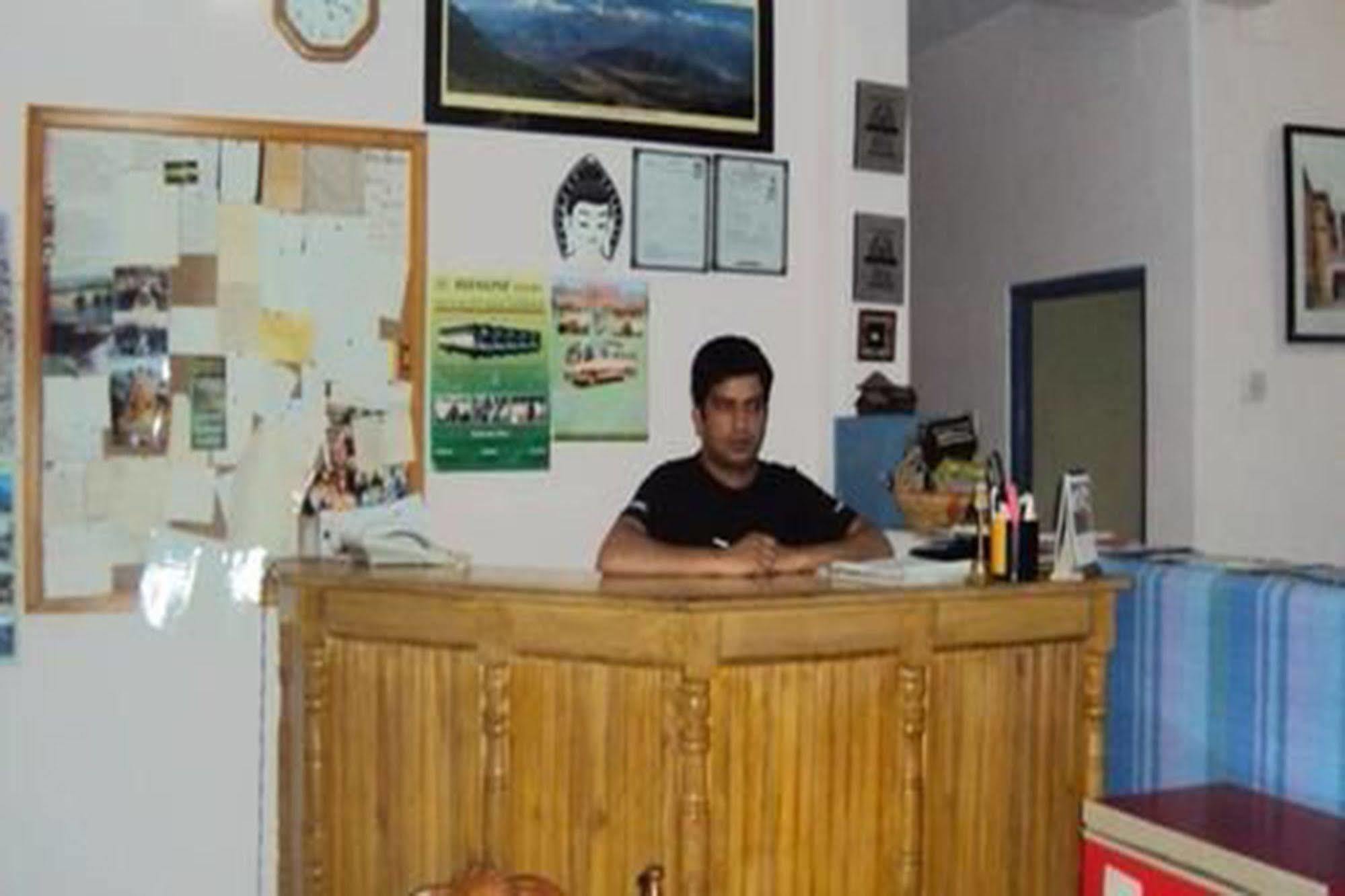 פוקהרה Sacred Valley Inn מראה חיצוני תמונה