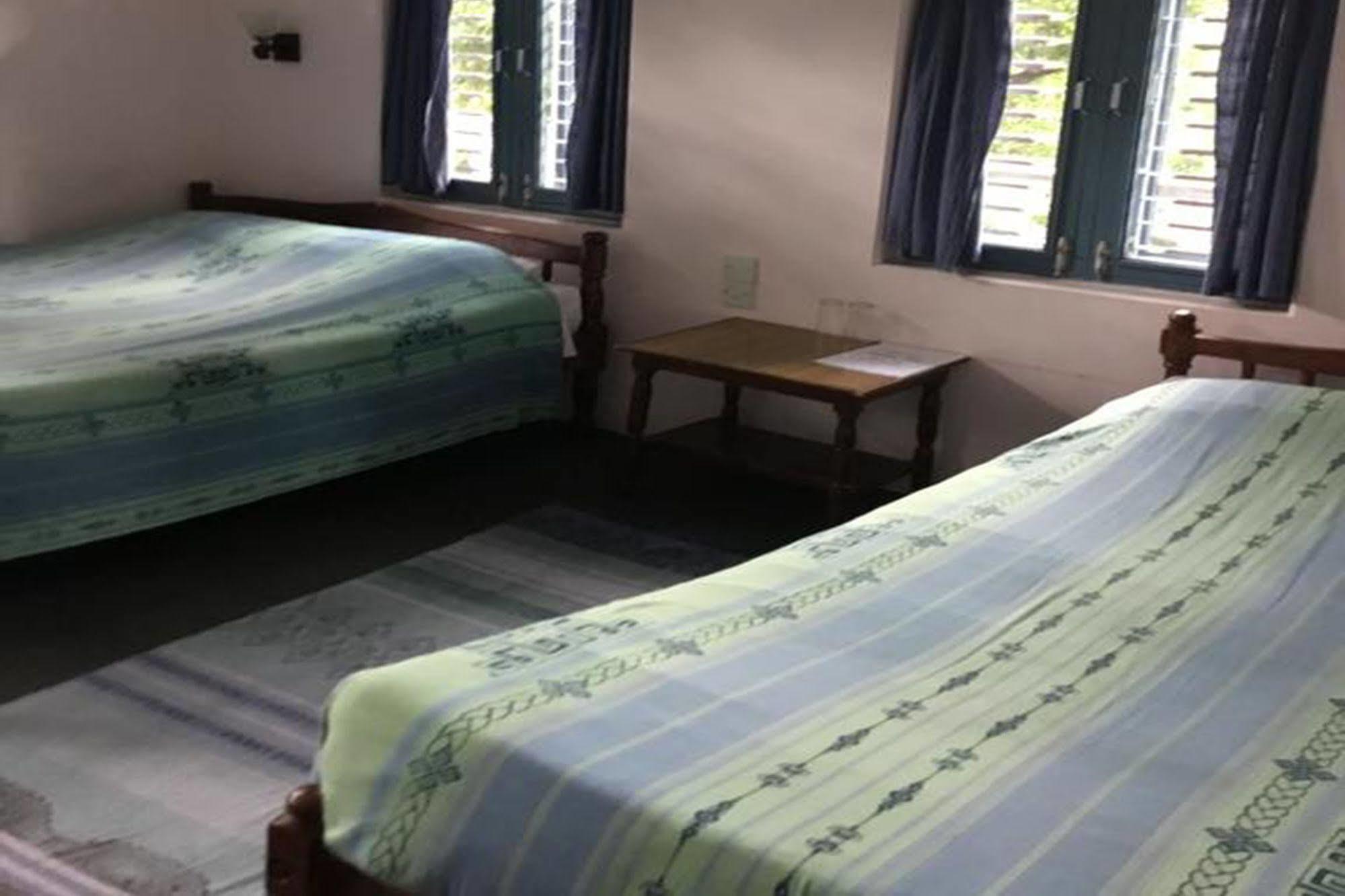 פוקהרה Sacred Valley Inn מראה חיצוני תמונה