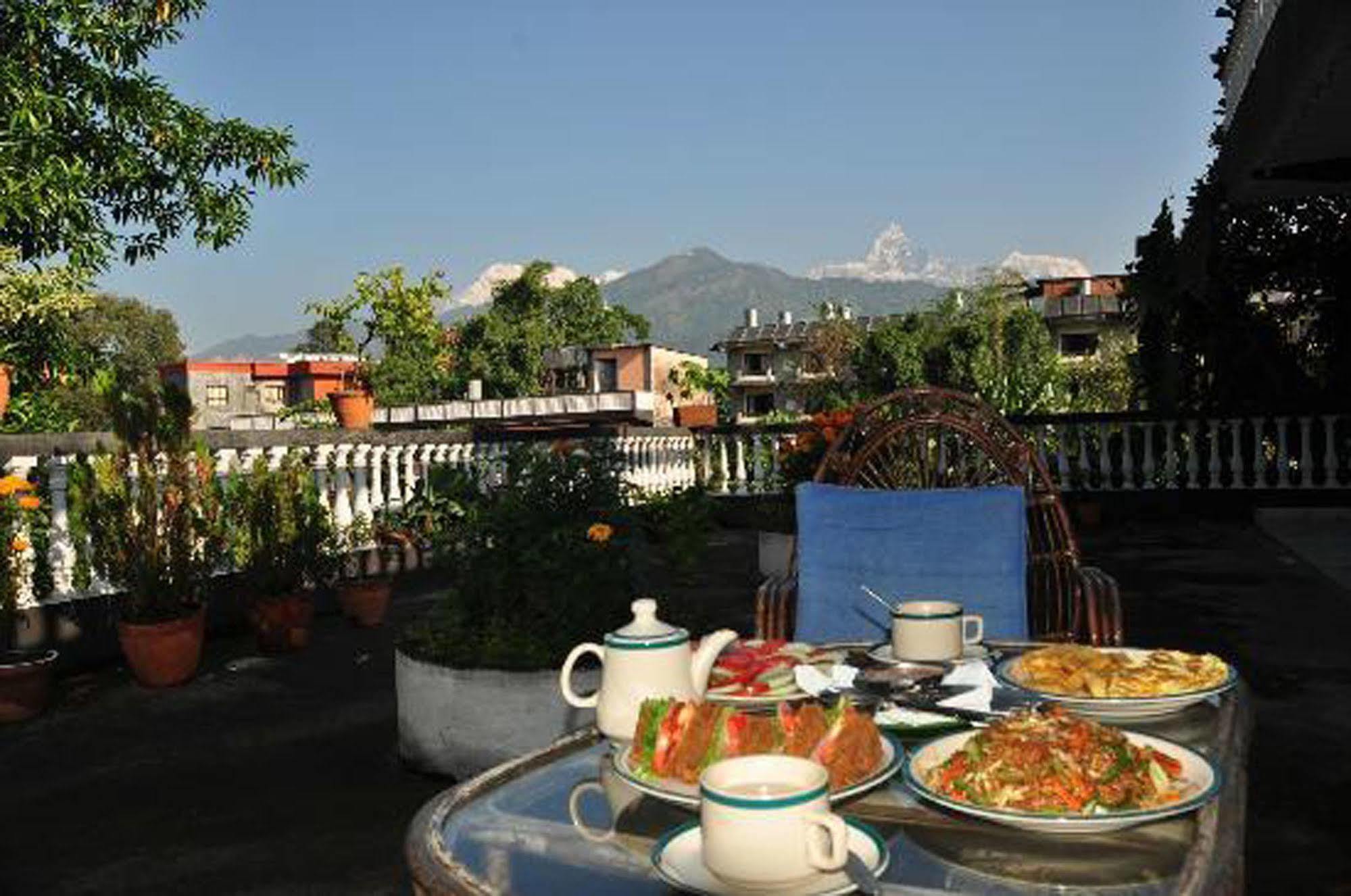 פוקהרה Sacred Valley Inn מראה חיצוני תמונה